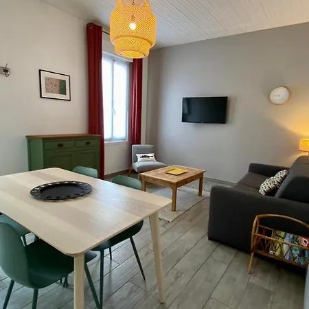 Σπίτι διακοπών Le 5 En Baie, Maison Pour 4 Personnes *